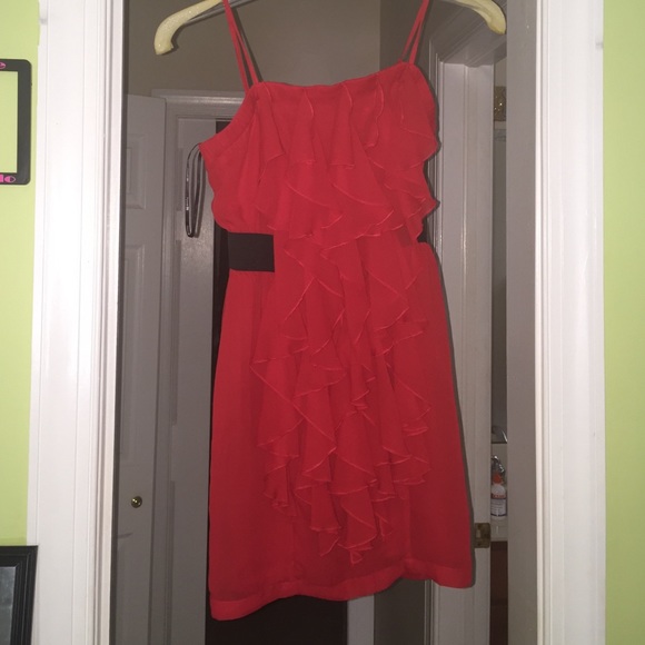 Forever21 red ruffle dress size medium
