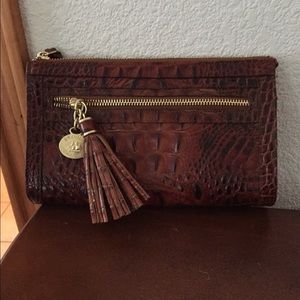 Travel purse
