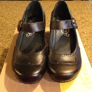 Dansko Shoes
