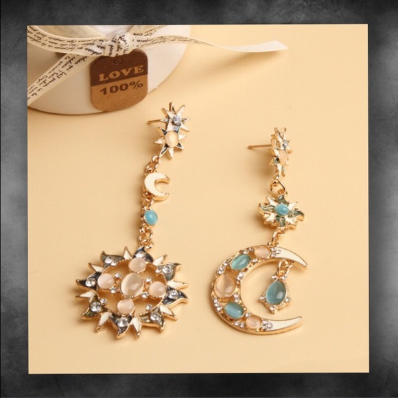 Sun and moon earrings - Picture 2 of 2