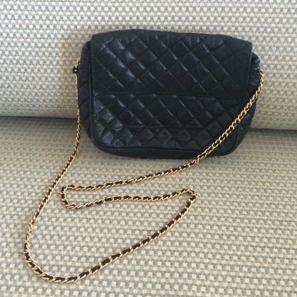 Black Quilted Leather Shoulder Bag with Chain