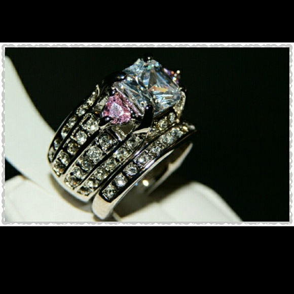 Royal Elegance Pink Accent  Bridal Set Ring NEW