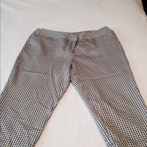 Black white silver capris