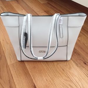 Guess Bag- Brand new, never been used.