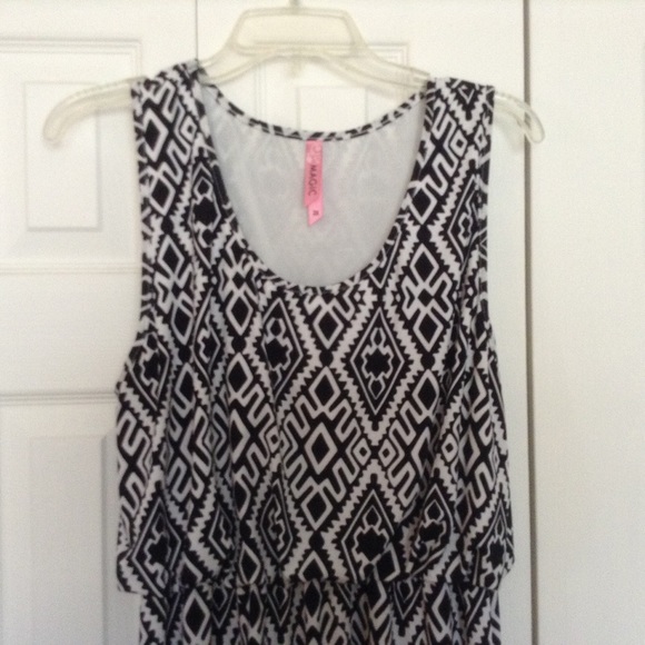 Magic Dresses & Skirts - Cute high waist maxi dress 🌺Size 2X  re-posting!