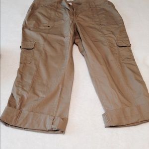 Khaki capris