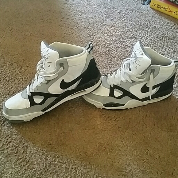 Jordan flight 13's