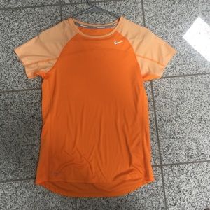 Nike dry fit top, size XL, Nike running style