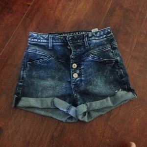 American Eagle high wasted denim shorts