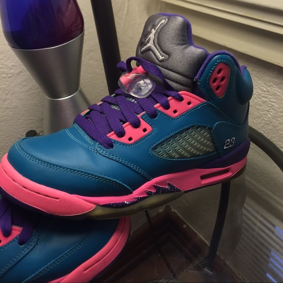Air Jordan retro 5"tropical" size 5.5Y-7 women's.