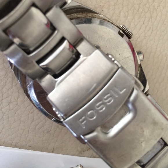Fossil Watch - Picture 2 of 2