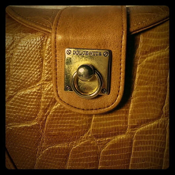 Dolce Vita Canteen Shoulder Bag