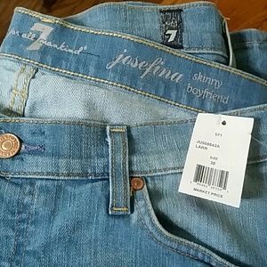 SALE NWT 7 for all mankind jeans size 30