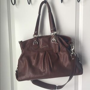 Brown leather tote SOLD