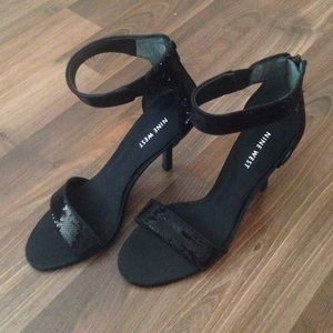 Beautiful black heels