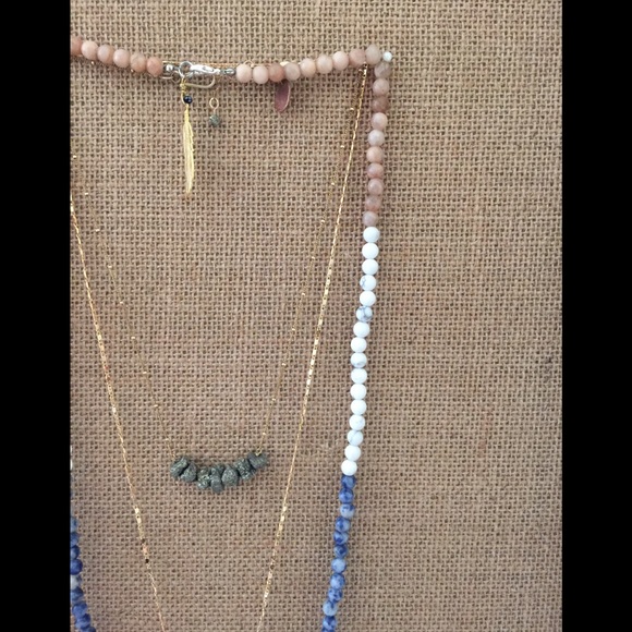 💜bundled Natural stone necklace - Picture 2 of 4