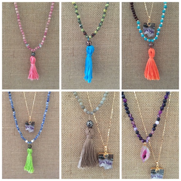 💜bundled Natural stone necklace - Picture 4 of 4