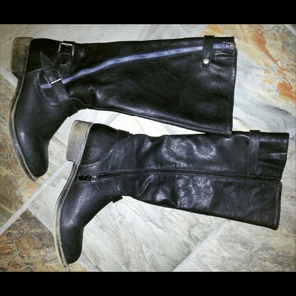tall black boots