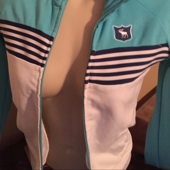 Vintage Abercrombie Zip up - Picture 4 of 4