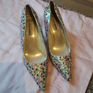 Steve Madden sequined pumps