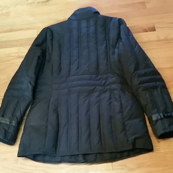 Jacket - Picture 4 of 6