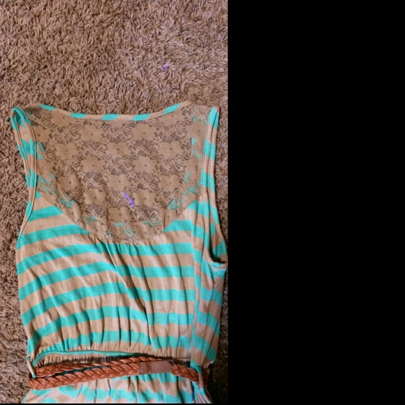 Dress - Picture 3 of 4
