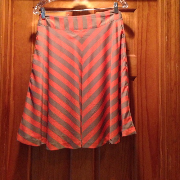 Bell skirt