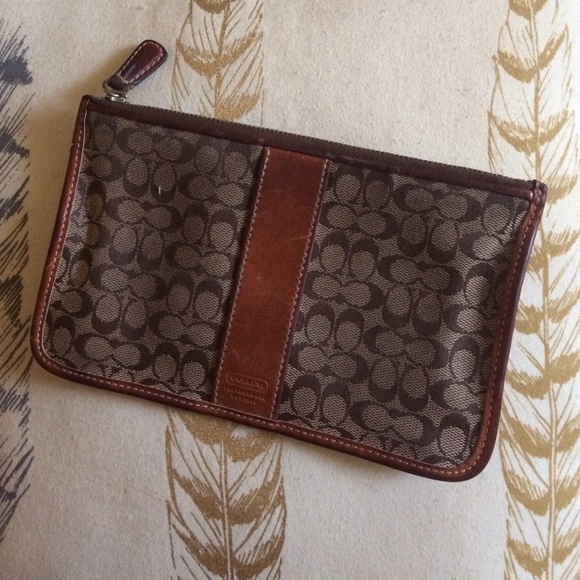 BLACK FRIDAY SALE!✨ Coach wallet
