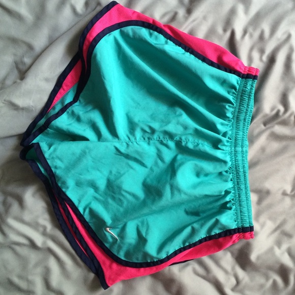 Nike Other - Nike Tempo Shorts