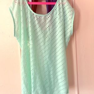 Turquoise top