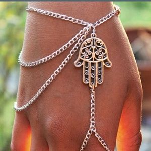 Hamsa Chain Finger Ring