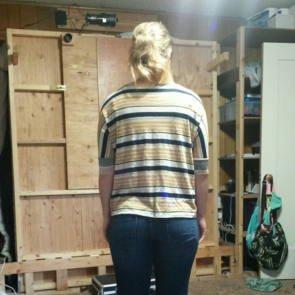 Shirt - Picture 4 of 4