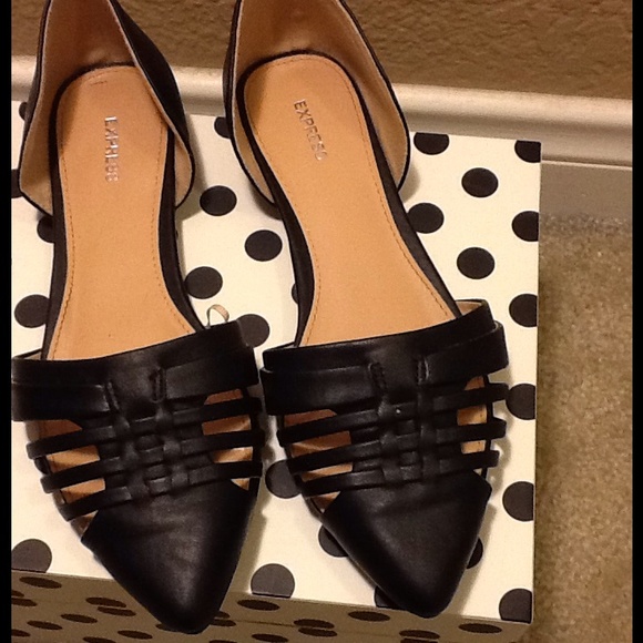 Express Shoes - Express pointed toe flats