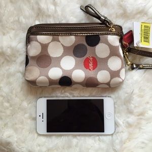 Coach NWT watercolor dot wristlet double zip