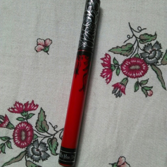 Kat Von D Liquid Lipstick