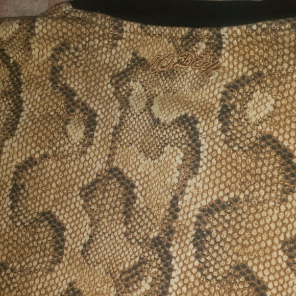10 DEEP RATTLESNAKE TSHIRT - Picture 4 of 4