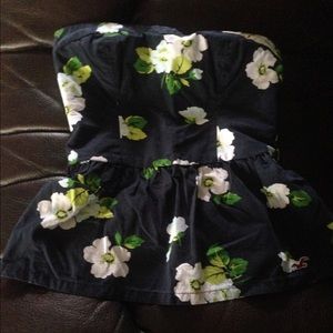 Hollister woman's top