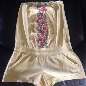 Woman's Abercrombie and Fitch romper