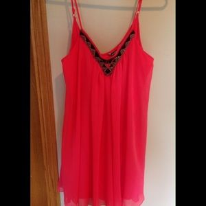 Flowy coral Express dress!