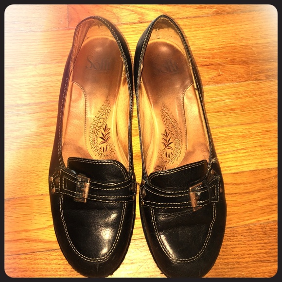 black leather mini heel with buckle