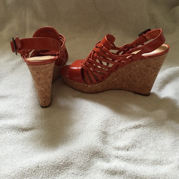 NWOT Enzo Angiolini Orange Platform Wedges sz6 - Picture 2 of 4
