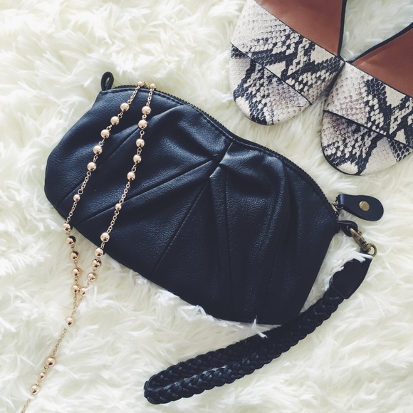 Deena & Ozzy Clutch