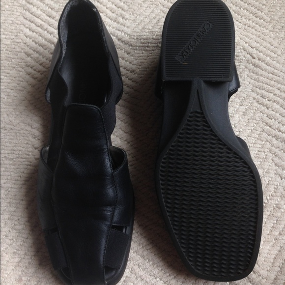 *SOLD* Vintage Black Sandals - Picture 3 of 4