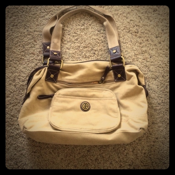 Giani Bernini khaki purse