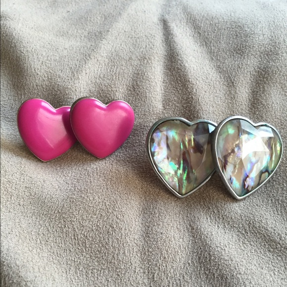 Heart shape studs - Picture 2 of 2