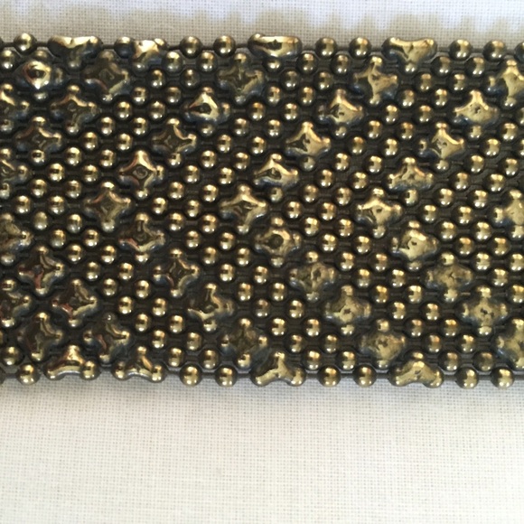 Arm Cuff - Picture 3 of 3