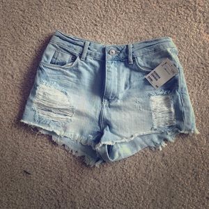 NWT H&M jean shorts