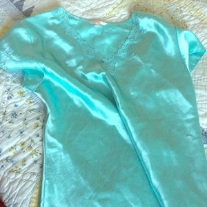 [Roses are Red] Silk Nightgown (M)