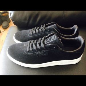 Men's sneakers