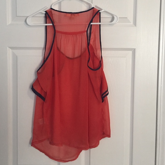 Summer tops - Picture 3 of 3